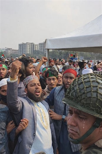 হাদির জানাজায় এসে কেঁদেছেন বাংলাদেশের সেনাবাহিনীর সদস্যরাও | Dhaka News Live - ঢাকা নিউজ লাইভ