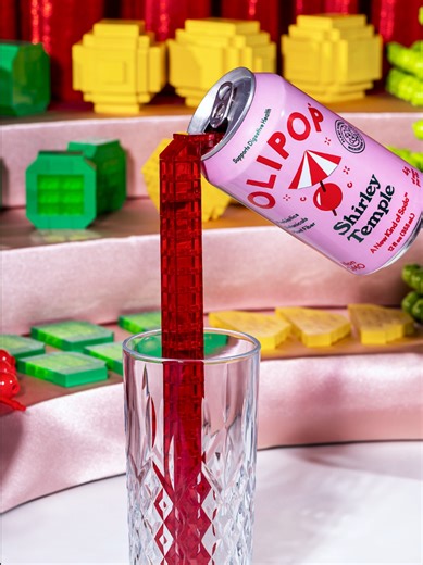 The Satisfying Art of Pouring a Shirley Temple