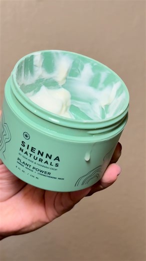 Sienna Naturals by Issa Rae + Hannah Diop on Instagram: "The winter air is a moisture thief, but we’re taking it back! Check out Alexis' routine using our Plant Power Repair Mask to lock in that deep hydration"