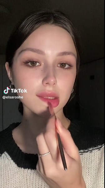 TikTok의 LISA ROSH
