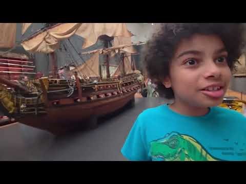 Ep2 : exploring Amsterdam Museum, breakfast spot & Docklands | Agent Salman