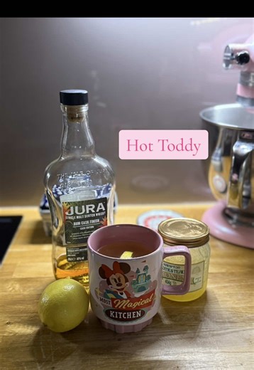 Hot Toddy ☕️ Living in Scotland, the weather is always pish, but the temperature has plummeted over the last few days and we've even had some snow ❄️ However that does bring with it all the ☠️ This is my recipe for a 'Hot Toddy', a medicinal drink to help kick that cold out. It may pack a punch, but it does provide some relief and helps fight off whatever ails you! There are many variations, and I also switch it up from time to time. But I always make sure that it includes, lemon, honey, ginger 