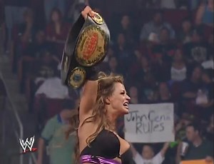 Candice Michelle captures the Women's Championship from Melina. (WWE Vengeance: Night Of Champions June 24, 2007) #CandiceMichelle #Melina