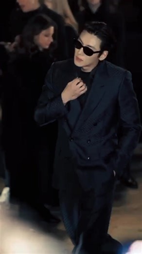 jichangwook in paris 🥰 #jichangwook #paris #fashion #fy #xybca