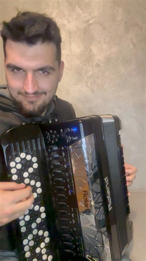 Czerwone Korale - Brathanki #fblifestyle #akordeon #rolandfr8x #instrumental #cover #accordion #livemusic | Michał Cholka