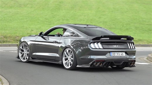 Ford Mustang GT accelerating with a deep V8 sound