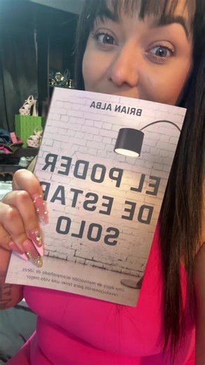 #elpoderdeestarsolo #libros #librarytiktok #foryoupage | Library In House