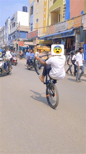 _WHILLI_😨_EXTREM_STUNTS_AND__reactions_👍😱_#cycle#trending#stunt#viral #cycling#whillie#shots#telugu