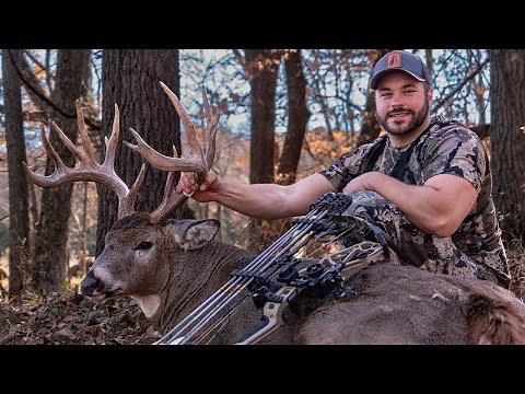 The Hunt For Magnum : Saddle Hunting A Monster Midwest Buck