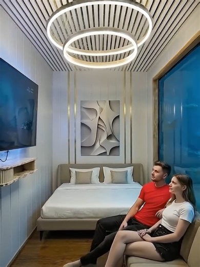 Leopard Attack 😱 Then I Built a Secret Underwater Luxury Room!#CapCut #banker #unfreezemyaccount #videoviral #fypシ゚