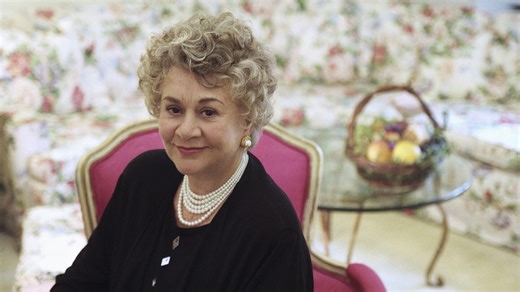 Tony Award-winning British actor Joan Plowright, widow of Laurence Olivier, dies at 95