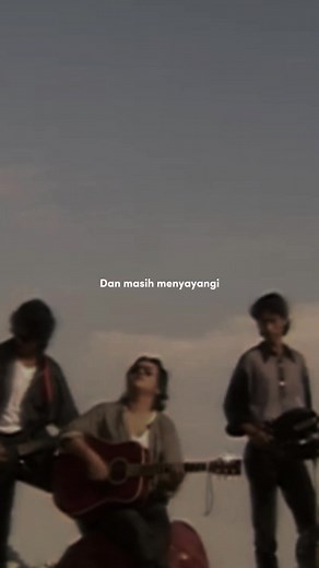 Romantis - Spring 🎸#lagurockmelayu #viral_video #lyrics #fypmalaysia #fyppppppppppppppppppppppp #malaysia #foryou #fyp #rockjiwang #rockkapak #rock #jiwang90an #jiwang80an90an #jiwangbroken #jiwang #malaysiatiktok #fypシ #fypシ゚ #fypage #viral #sejiwa #spring #foryou #fypmalaysia #lyrics #viral #liriklagu #lirik #lyrics #melayu #rockmelayu #90s #90an #rockjiwang #rockkapak #rock #jiwang80an90an #jiwang #jiwang90an #fypシ゚viral #fypage