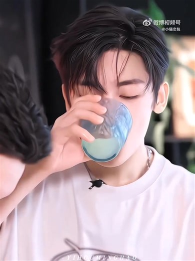 #HouMinghao | Sher Rry