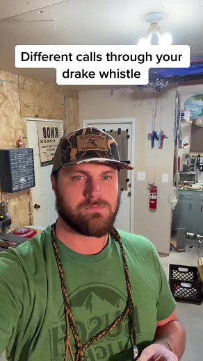 Using your drake whistle for more than just a mallard drake. Heres a few sounds that can be made through the drake whistle. #duck #duckhunting #duckcalling #duckcallingtips