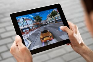 Discover 7 apps to play PC and video game consoles on your tablet