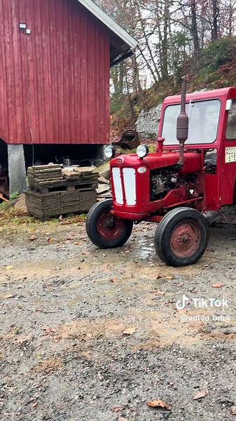 #volvo #volvobm320 #buster #diesel #dieselpower