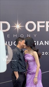 Ánh mắt của kẻ si tình - Phú Cường đến thủ thỉ, rót mật bên tai bên bạn gái Hương Giang #MissUniverseVietnam #NguyenHuongGiang #HoahauHuongGiang #phucuonghuonggiang | World Beauties