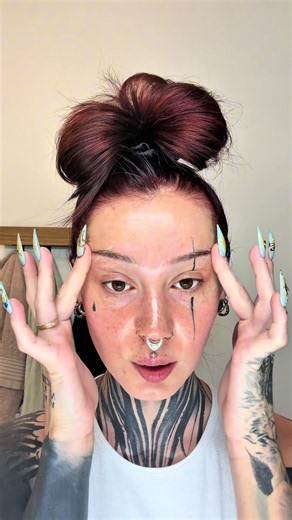 Sourcils : résultat maquillé demain - avis et avant/après