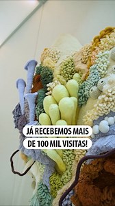 Já foram mais de 100 mil pessoas que mergulharam nas paisagens têxteis de Vanessa Barragão! ❤️ Se ainda não entraste neste universo, não deixes passar a oportunidade. #CentroColombo #AArteChegouAoColombo | Centro Colombo