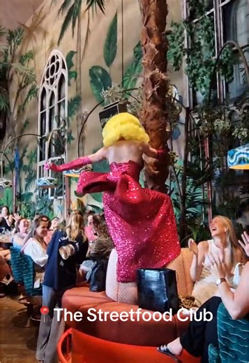 Join Our Bottomless Boozy Drag Bingo Experience