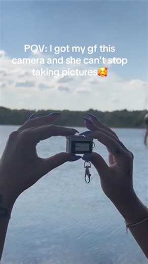 This Mini Keychain Camera Is Going VIRAL 😳📸 (Don’t Blink!)