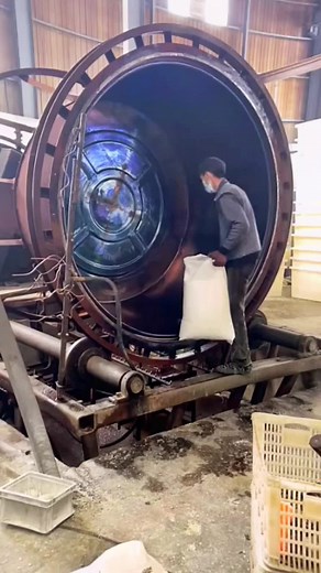 Inside a Large-Scale Manufacturing Process