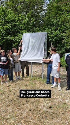 Campegine, Reggio Emilia, 3,maggio, inaugurazione bosco dedicato a Francesco Corbetta! @unione_bolognese_naturalisti #oasipegolotta #boscofrancescocorbetta #oasinaturalistica #rinaturazione #francescocorbetta | Passione in Verde