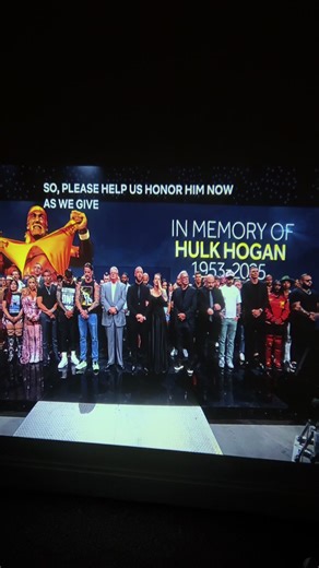 Hulk Hogan Tribute on Monday Night Raw