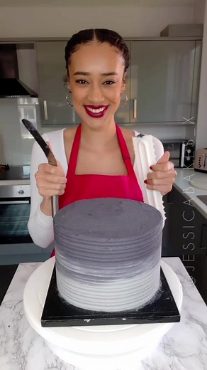 Batman Inspired Cake Decorating Tutorial | Easy Fondant Recipe