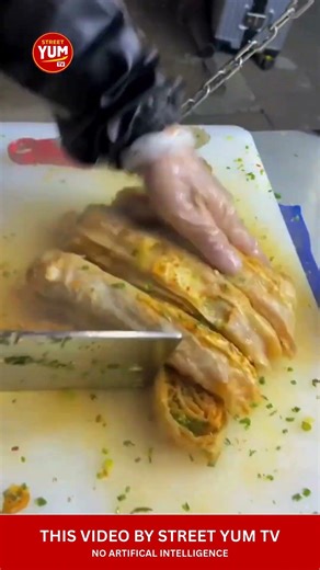 SAUCE PANCAKE how Xinxiang’s famous street snack is made 🔥🥞 #shorts #streetfood #foodskills #food