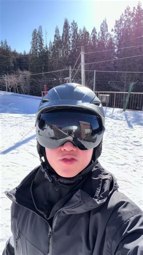 Unforgettable Snowboarding Fails: Day 1 Behind the Scenes