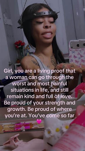 Woman's Strength and Growth: Motivational Affirmations for Resilience