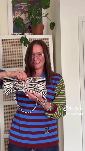 Unboxing a Vintage Prada Bag from Poshmark