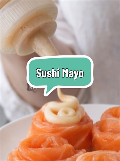 Hierdie resep maak ongeveer 1¼ cups sushi mayo (±300 ml). BELANGRIK: Volg die metodes presies soos geskryf — anders gaan die mayo nie reg uitkom nie. IMPORTANT: Die eier moet kamer temperatuur wees. As ek sê kamer temperatuur, bedoel ek kamer temperatuur. Moenie koue eiers gebruik nie. Moenie die blender lig voor die onderste deel dik is nie. Hierdie resep werk op tegniek, nie improvisasie nie. Ingredients (English): For the homemade mayo: - 1 LARGE egg (IMPORTANT: room temperature) — not jumbo,