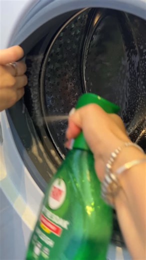 Clean with Kayleigh on Instagram: "Monthly washing machine clean 🧼✨🩵 I normally use fairy liquid/skip the soak to wash the drawer and drum and then Ariel washing machine cleaner 🧼💜 Happy weekend ✨ #asmr #asmrsounds #clean #cleaning #cleaningaccount #cleaningmotivation #satisfying #satisfyingsounds #deepclean #fyp #foryou #explore #discover"