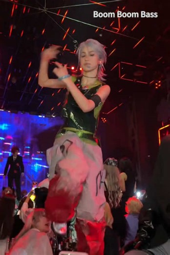 Alien Stage Dance Performance: Round 6 Highlights