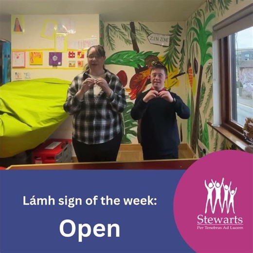 Lámh Sign - Open