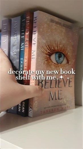 decorate my new book shelf with me! 📚