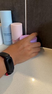 Help your tween feel great in their skin with a fun, natural skincare routine they’ll actually want to use. | Oh Flossy Kids Makeup