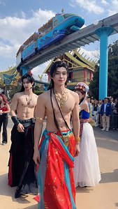 Npc : Xiao Jie & Yang 🎡 : Yunnan Happy World #XiaoJie #Yang #npc #yunnanhappyworld #amusementpark #china #chineseboy #chinesestyle #handsome #douyin | Annchi Rin