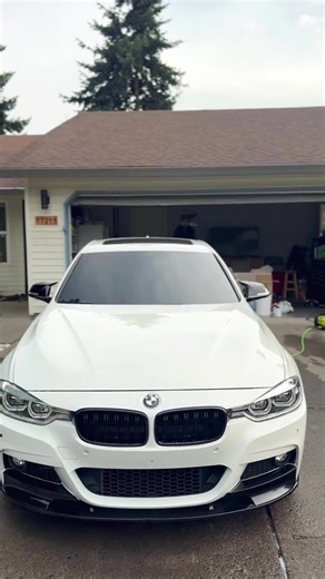 Exploring Vancouver in a BMW M340i: A PNW Adventure