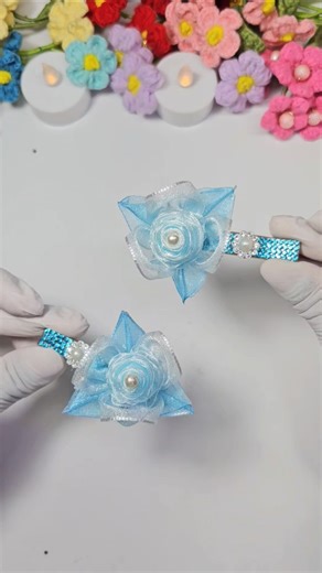 DIY Ribbon flower hair clips #diy #hairclip