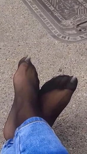 Reel n. 0360 #nylonfeet #blacktights #whitetoenails #perfectpedicure #perfectfeet #crossedfeet #femalefeet #teasingfeet #perkyfeet #sexyfeet | Wonderful female feet, legs and shoes