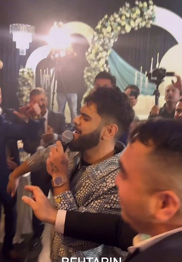 Shazad: Ast Ashuq et Khabar Dari Nadari?