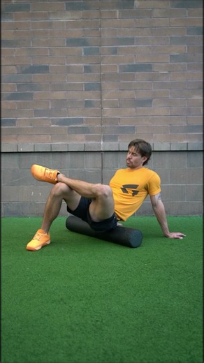 Foam Roll Glutes & Abductors