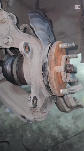 Hyundai Sonata Front Wheel Stud Damage Repair