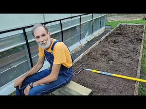 LCE (Life Changing Event) at the Old Fashioned GREEN ONIONS Raised Bed