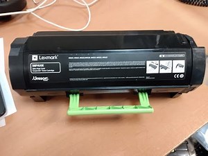 Cambiar toner - Lexmark MX522