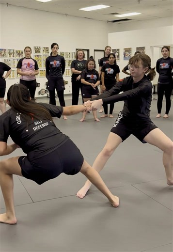 Effective Wrist Grab Defense Techniques for Teens