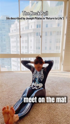 Pilates Mat Exercise 15 – The Neck Pull | Classical Pilates Tutorial